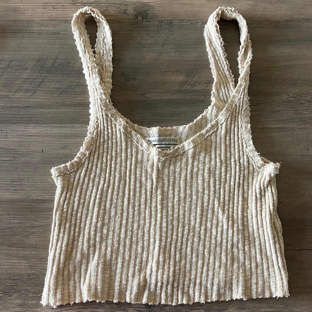 Cropped tank